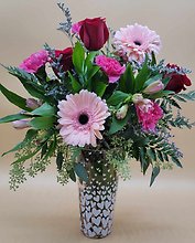 \'Can\'t Help Falling in Love\' ~ Elvis Presley
